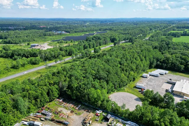 $199,900 | 1 Map Drive, Fairfield, ME 04937