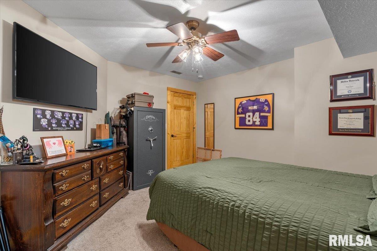 1761 Tozer Road Springfield, IL 62707 - Photo 23 of 58 Gallery Image 23