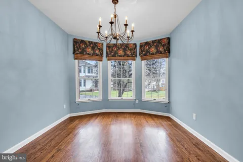 $999,000 | 21 Wilkinson Way, Princeton, NJ 08540