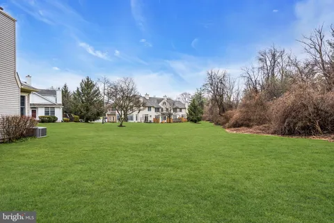 $999,000 | 21 Wilkinson Way, Princeton, NJ 08540