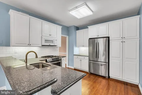 $999,000 | 21 Wilkinson Way, Princeton, NJ 08540