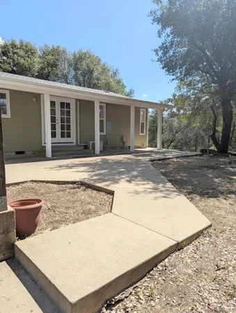 $2,300 | 5618 French Camp Road, Mariposa, CA 95338