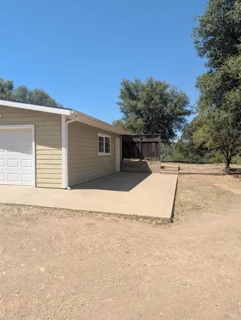 $2,300 | 5618 French Camp Road, Mariposa, CA 95338
