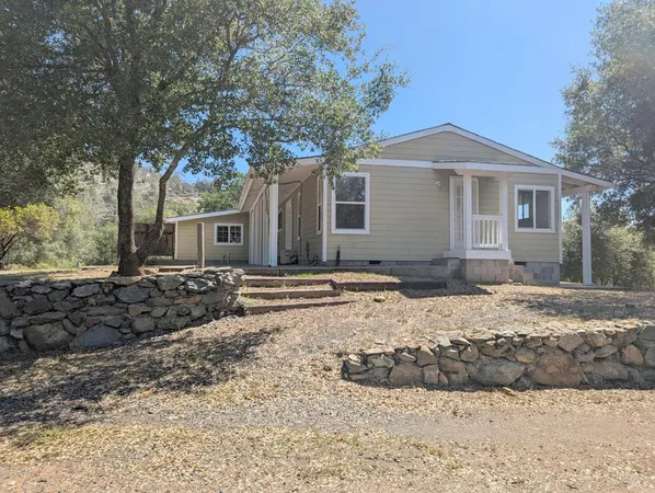 $2,300 | 5618 French Camp Road, Mariposa, CA 95338