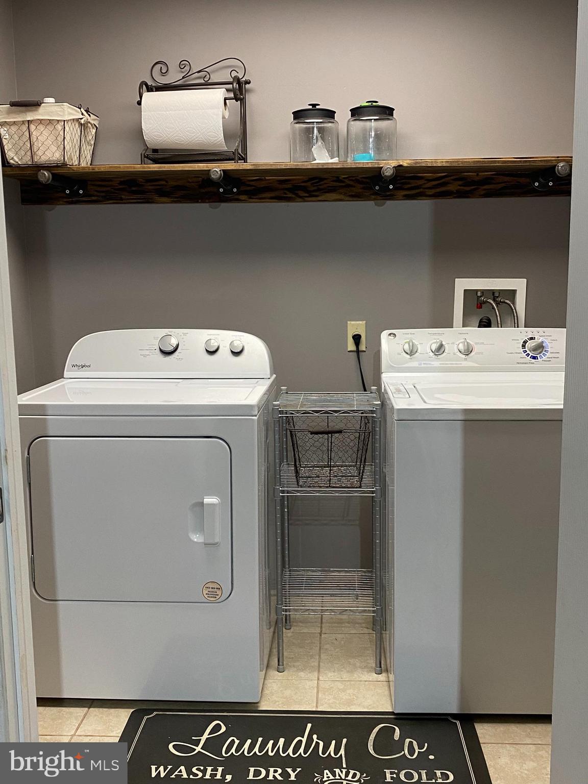 10915 Rachael Avenue Midlothian, MD 21543 - Photo 36 of 52 a utility room with dryer and washer