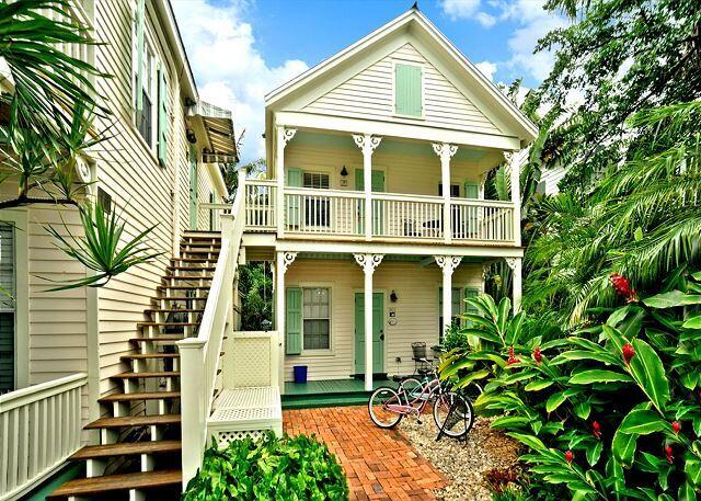 907 White Street, Unit 5 Key West, FL 33040 - Photo 3 of 3 3