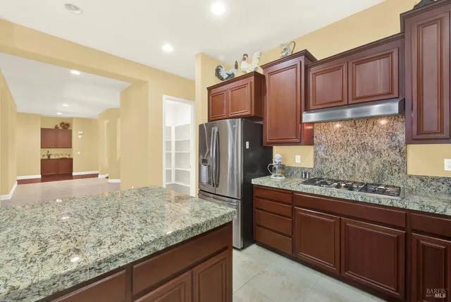 $775,000 | 681 Canterbury Circle, Vacaville, CA 95687