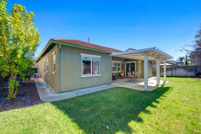 $775,000 | 681 Canterbury Circle, Vacaville, CA 95687