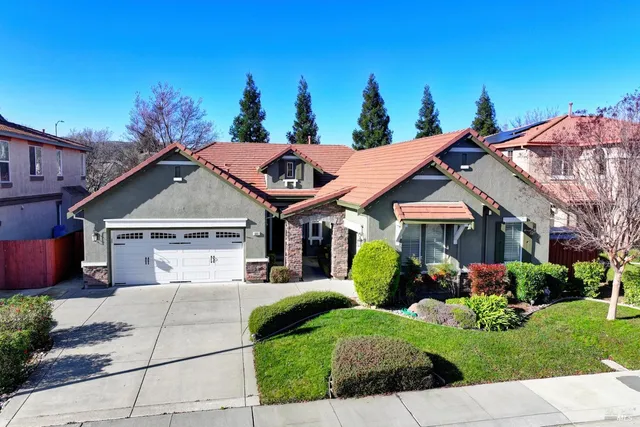 $775,000 | 681 Canterbury Circle, Vacaville, CA 95687