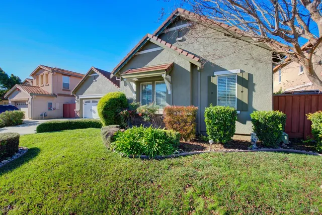 $775,000 | 681 Canterbury Circle, Vacaville, CA 95687