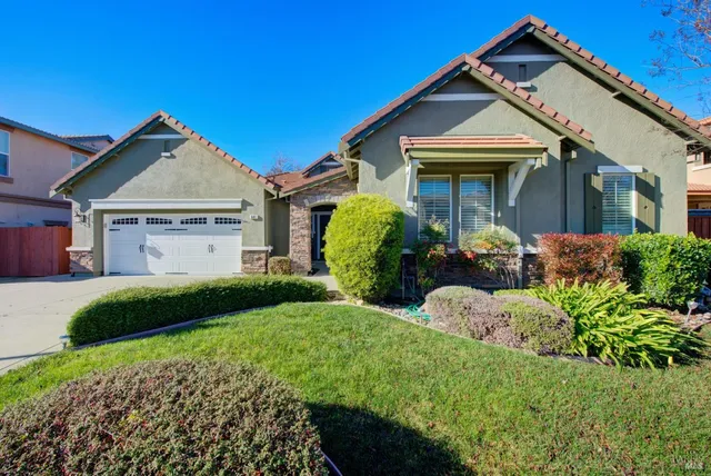 $775,000 | 681 Canterbury Circle, Vacaville, CA 95687