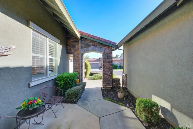 $775,000 | 681 Canterbury Circle, Vacaville, CA 95687
