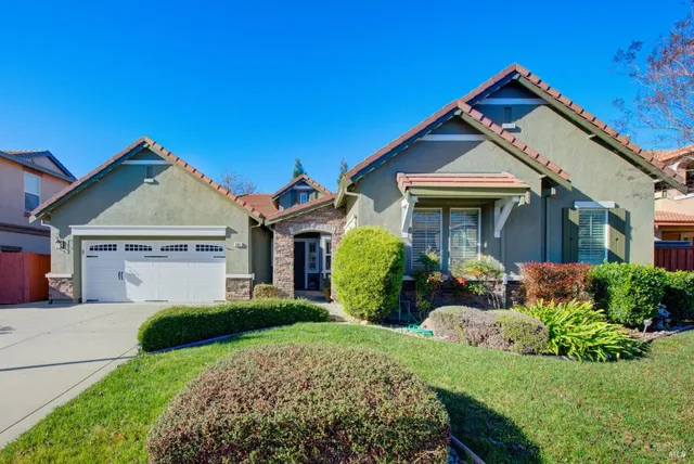 $775,000 | 681 Canterbury Circle, Vacaville, CA 95687