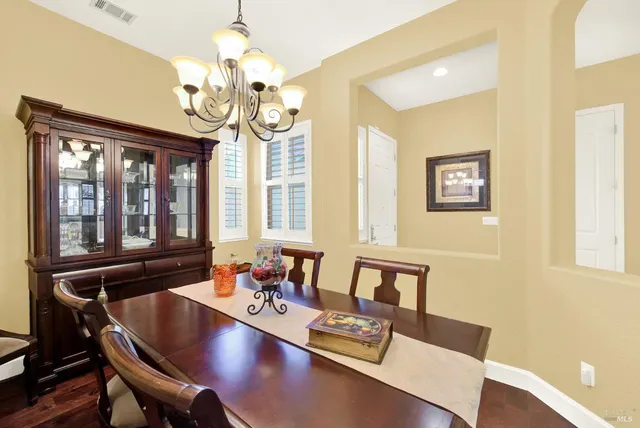 $775,000 | 681 Canterbury Circle, Vacaville, CA 95687