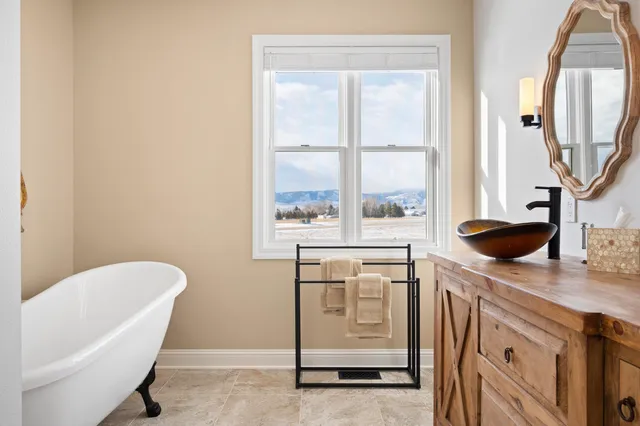 $1,275,000 | 70 Saddlecrest Drive, Sheridan, WY 82801