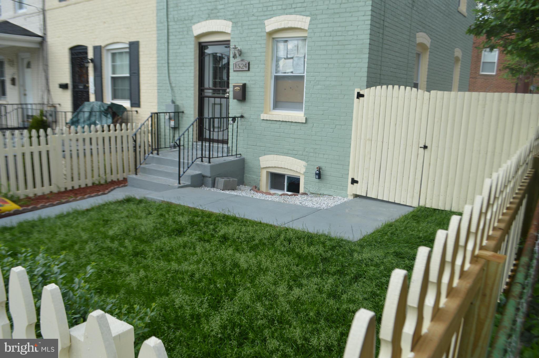 1524 Howard Road Southeast Washington, DC 20020 - Photo 22 of 23 Exterior (Front)