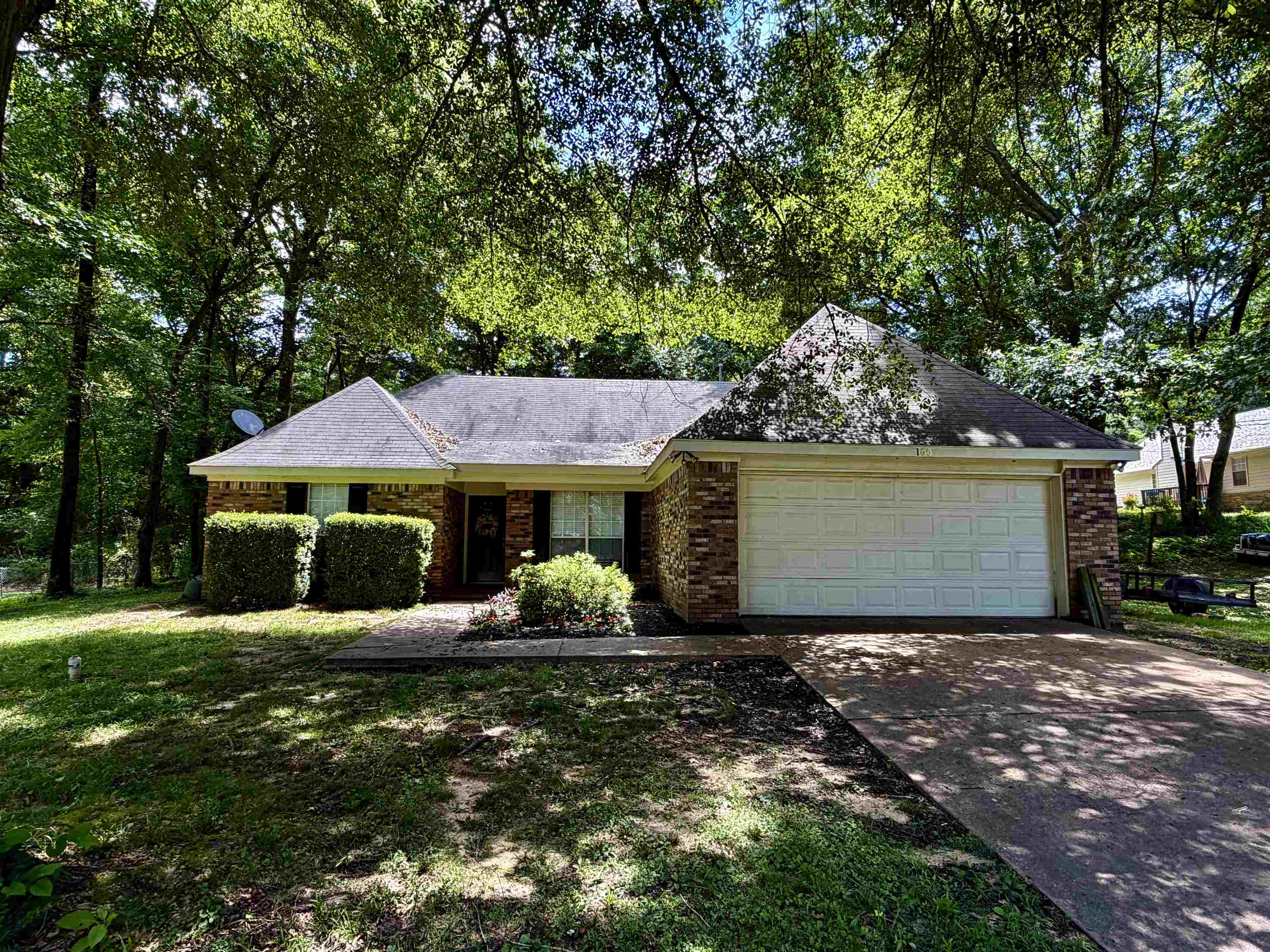 165 Dee Road Somerville, TN 38068 - Photo 2 of 22