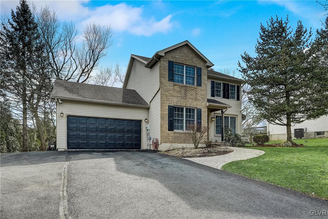 1120 Overlook Road Whitehall, PA 18052 - Photo 2 of 50 Gallery Image 2