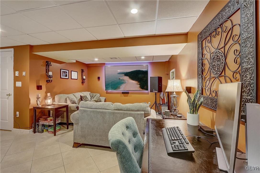 1120 Overlook Road Whitehall, PA 18052 - Photo 38 of 50 Gallery Image 38