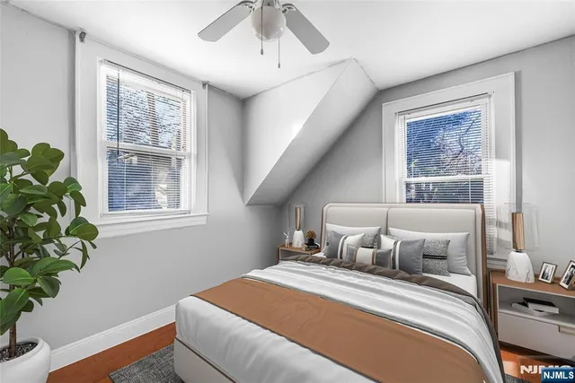 $799,900 | 43 Esmond Place, Tenafly, NJ 07670