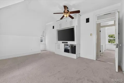 $1,075,000 | 5095 Westminster Place, St. Louis, MO 63108