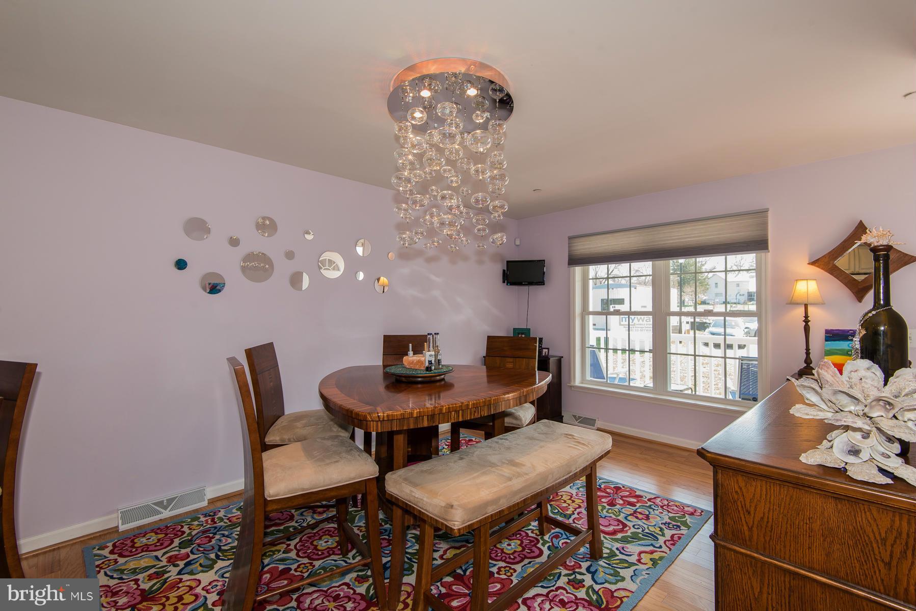 1325 Tree Side Court Odenton, MD 21113 - Photo 3 of 20 a workspace with furniture and a window