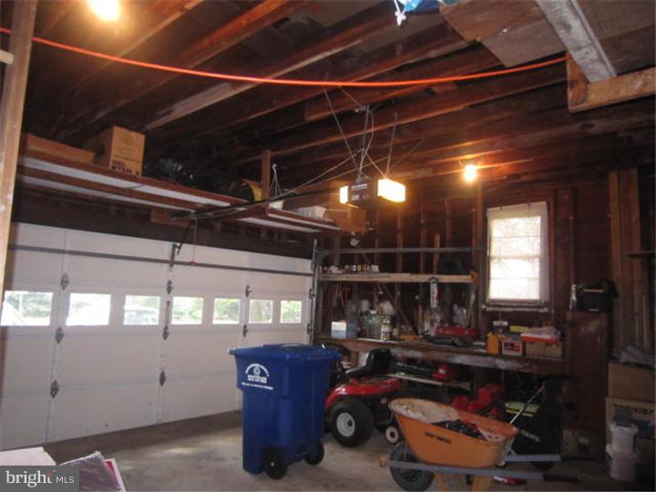 103 Forklanding Road Cinnaminson, NJ 08077 - Photo 25 of 25 Garage