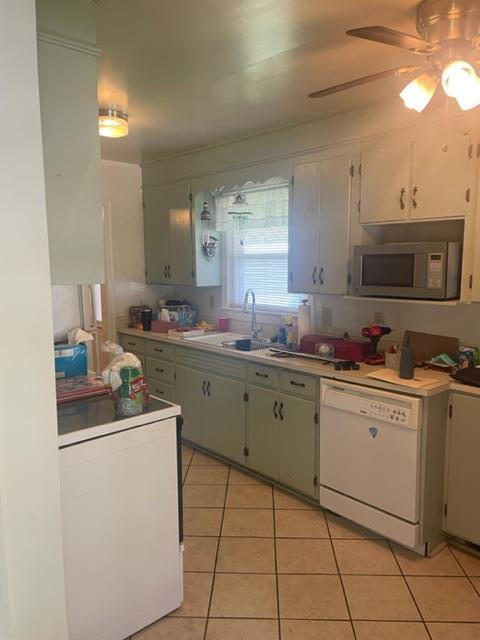 2058 Meadowbrook Road Northwest Roanoke, VA 24017 - Photo 8 of 25 mb6