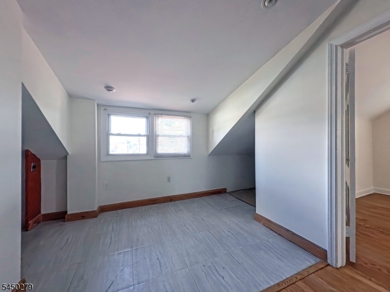 621 Palisade Road Union, NJ 07083 - Photo 19 of 36 Gallery Image 19
