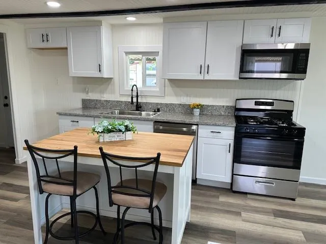 $124,900 | 18450 N Highway, Lockeford, CA 95237