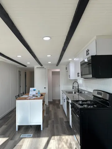 $124,900 | 18450 N Highway, Lockeford, CA 95237