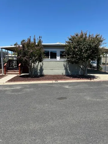 $124,900 | 18450 N Highway, Lockeford, CA 95237