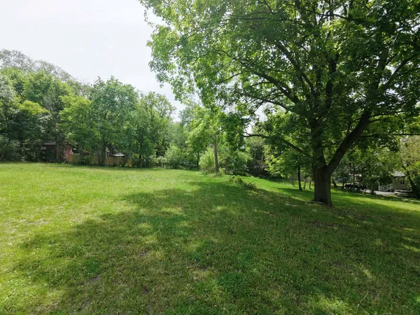 $55,000 | 408 Barrington Avenue, East Dundee, IL 60118