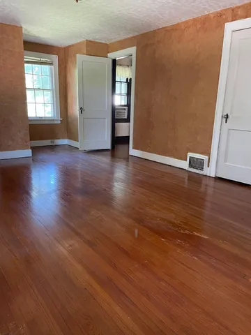 $149,000 | 1224 St Joseph Avenue, Albert Lea, MN 56007