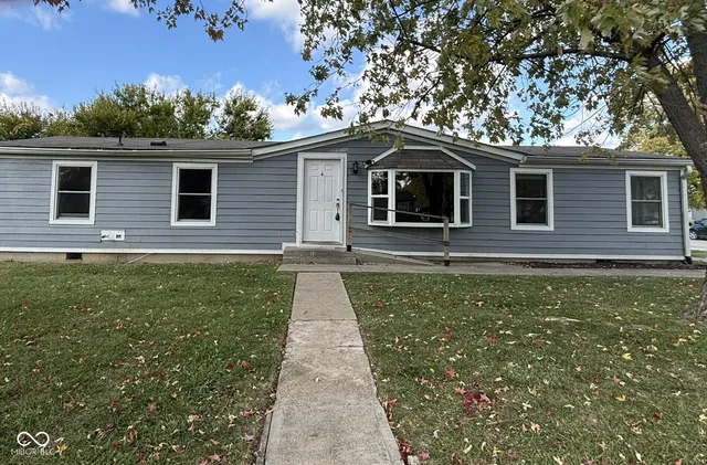 $142,500 | 3904 Ireland Drive, Indianapolis, IN 46235