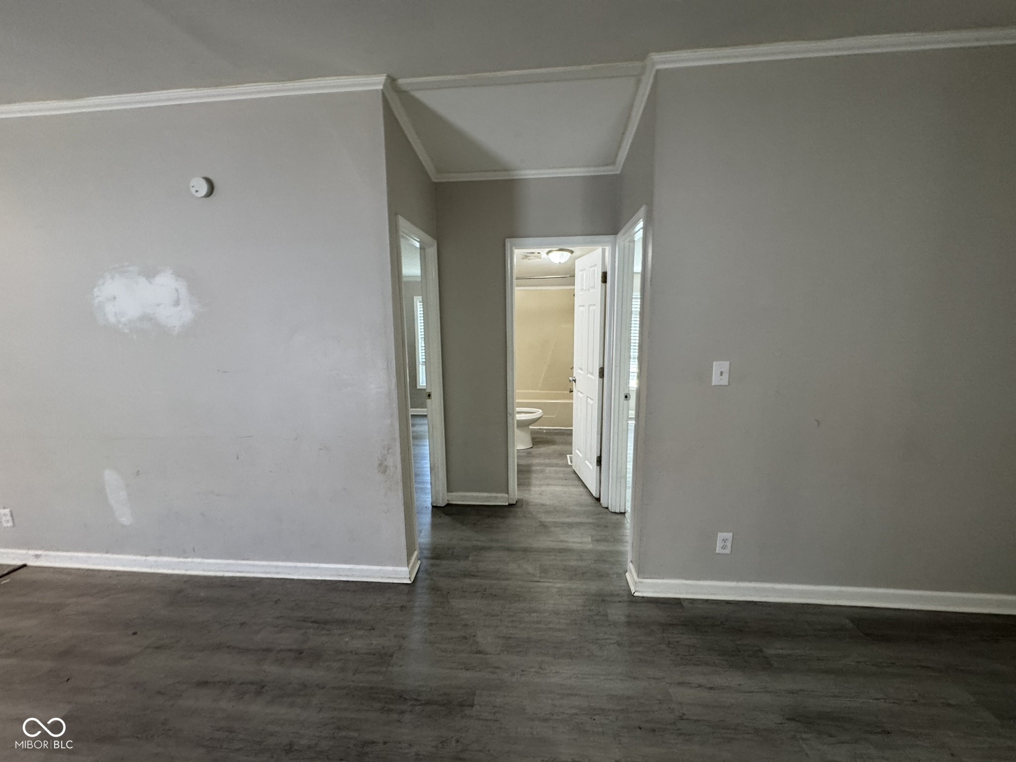 3904 Ireland Drive Indianapolis, IN 46235 - Photo 13 of 32