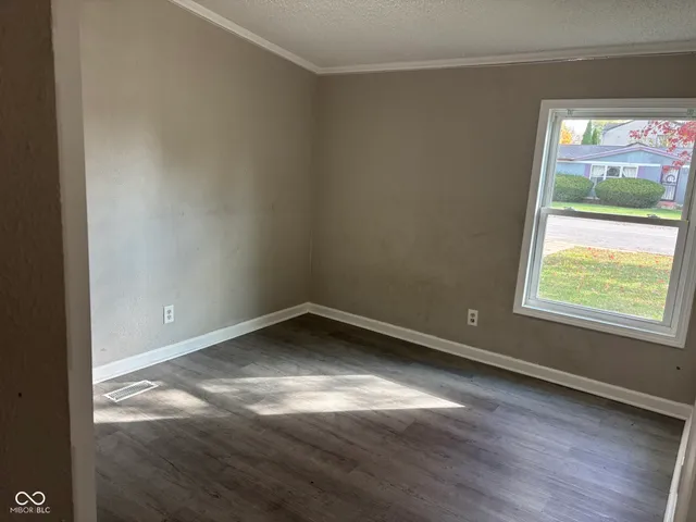 $142,500 | 3904 Ireland Drive, Indianapolis, IN 46235