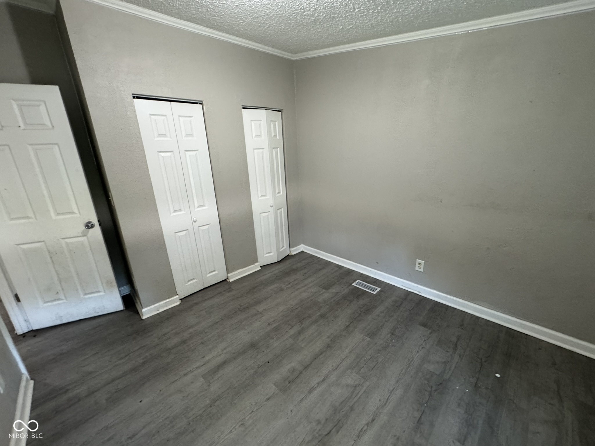 3904 Ireland Drive Indianapolis, IN 46235 - Photo 15 of 32