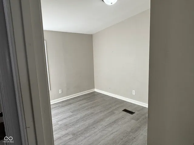 $142,500 | 3904 Ireland Drive, Indianapolis, IN 46235