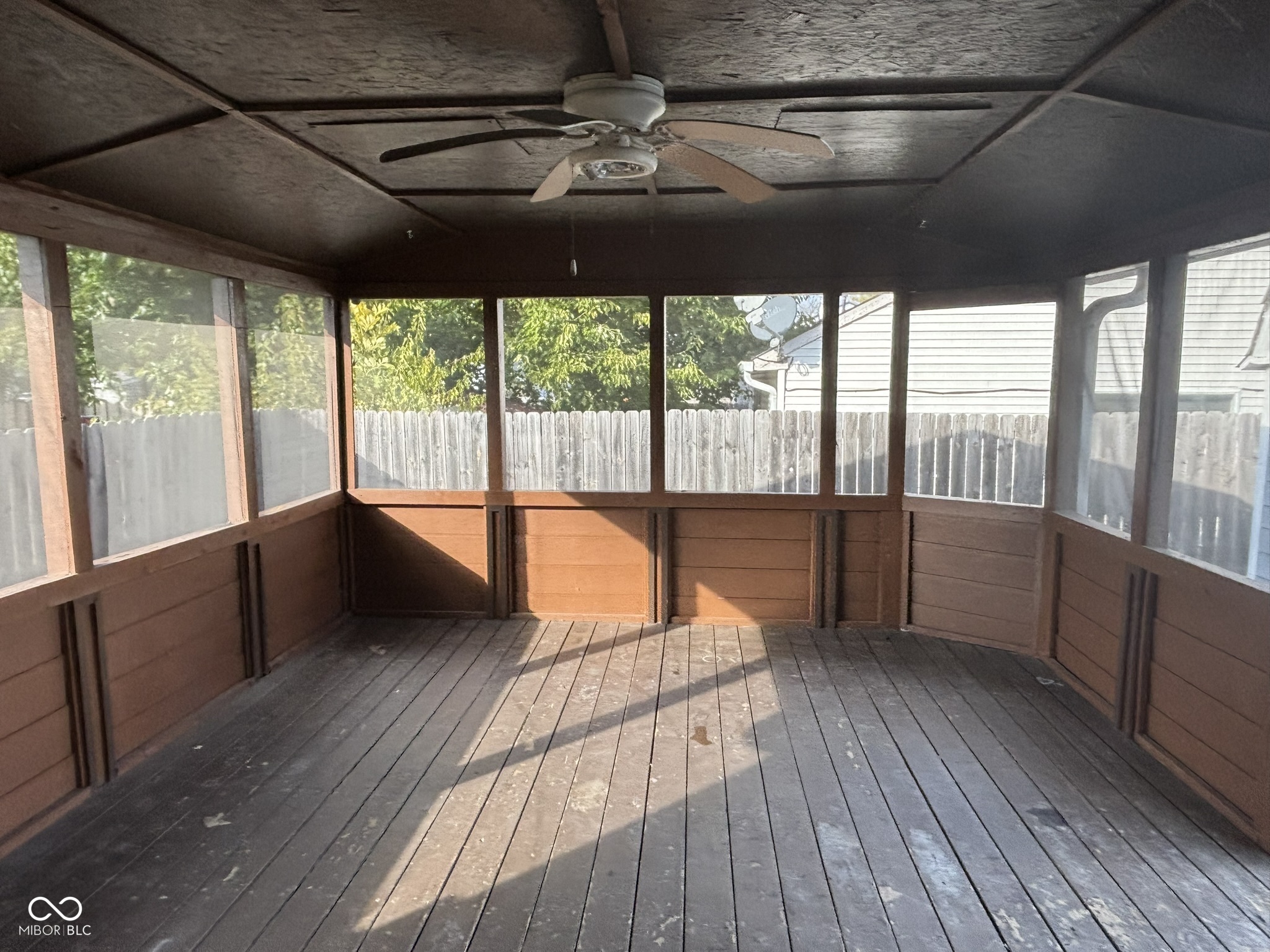 3904 Ireland Drive Indianapolis, IN 46235 - Photo 21 of 32