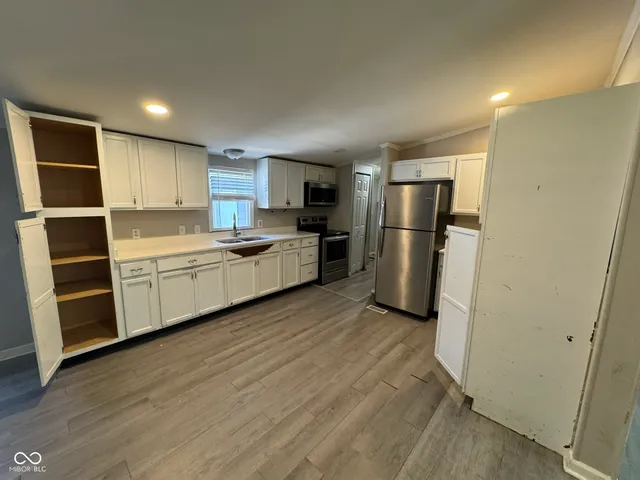 $142,500 | 3904 Ireland Drive, Indianapolis, IN 46235