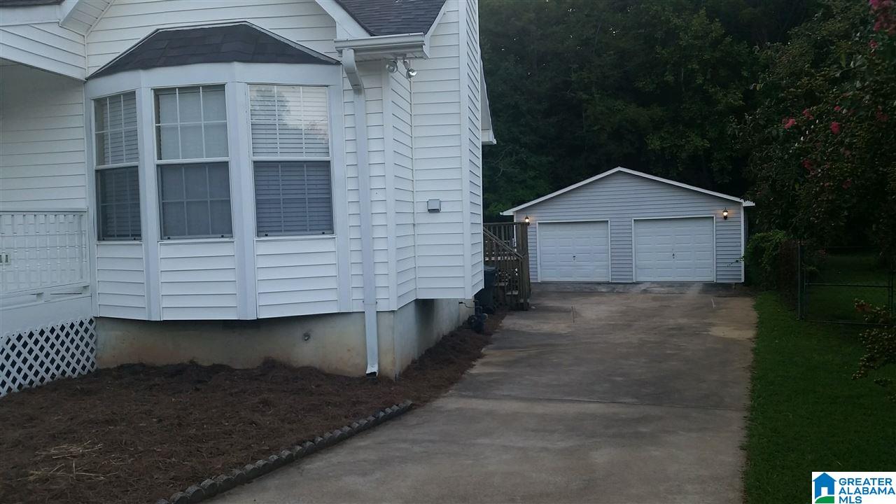 180 Lisa Lane Springville, AL 35146 - Photo 4 of 19