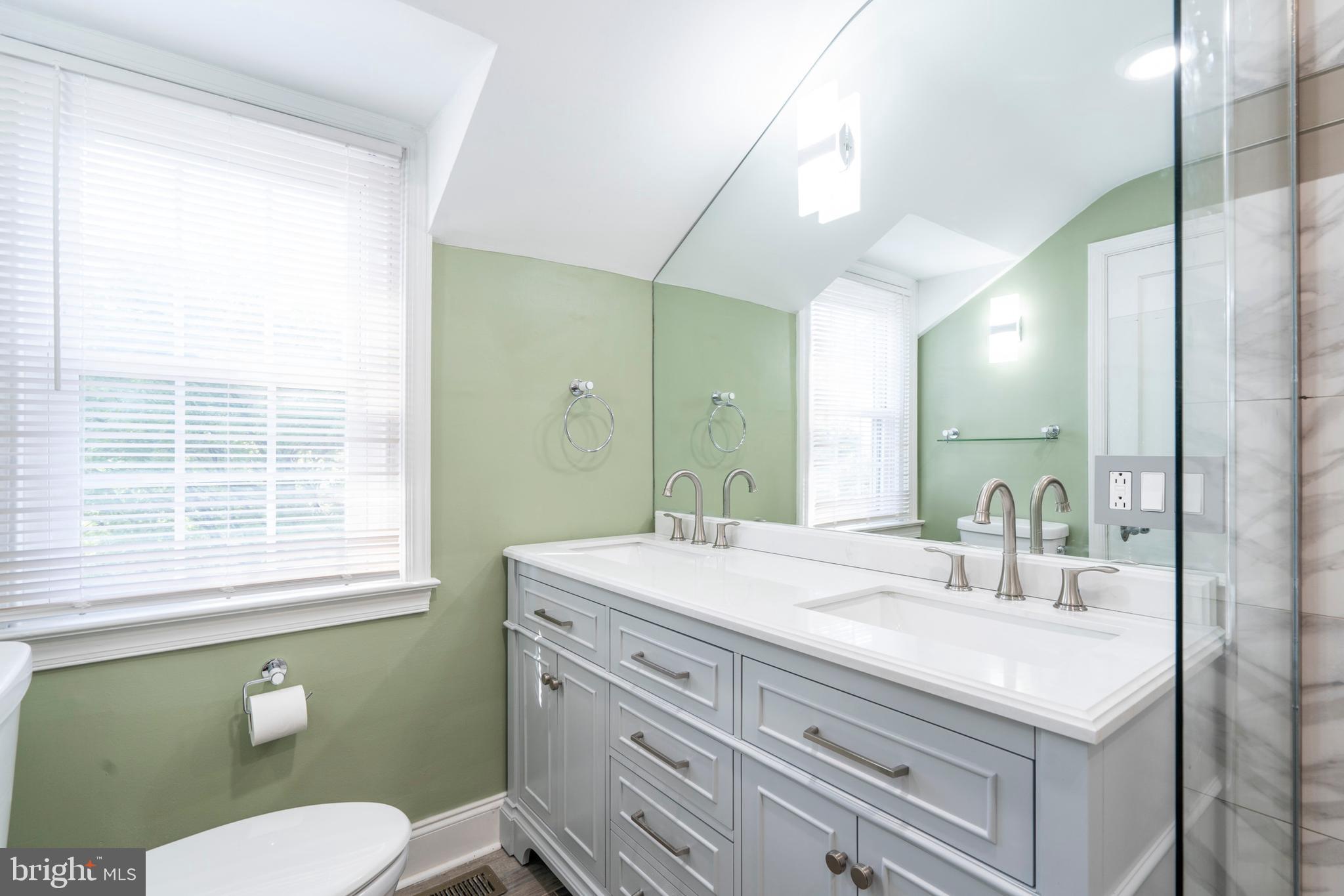 756 Castlewood Road Glenside, PA 19038 - Photo 29 of 47 Gallery Image 29