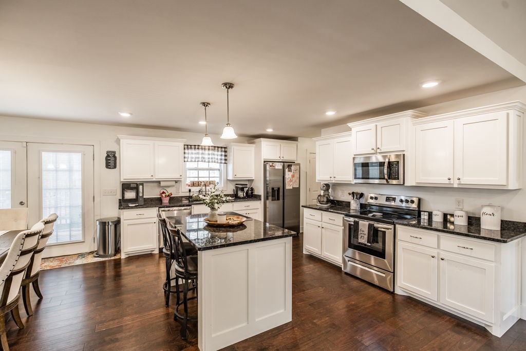 1007 Smiley Troutt Road Bethpage, TN 37022 - Photo 4 of 24