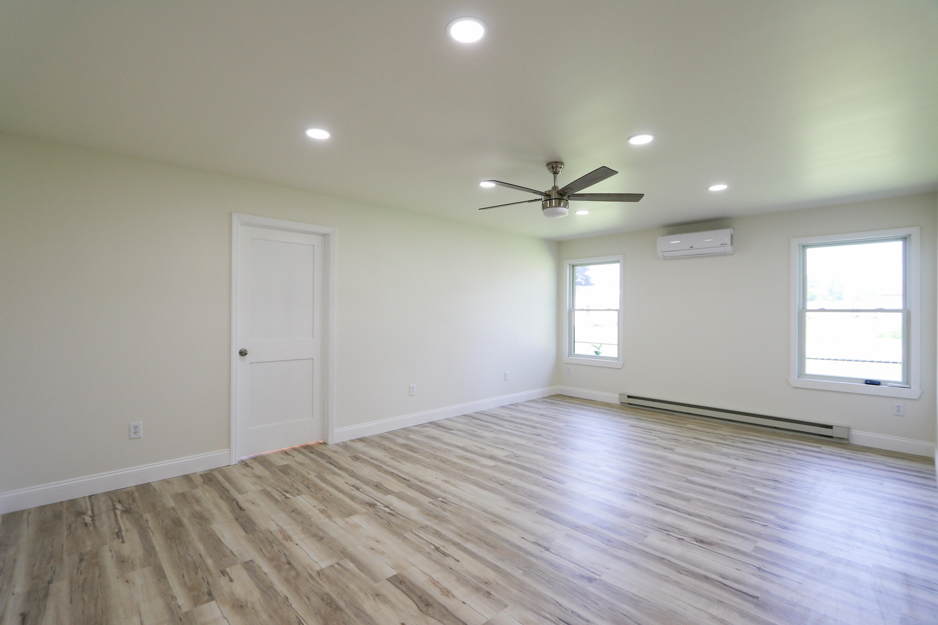 28 Delaware Street Rouses Point, NY 12979 - Photo 19 of 39