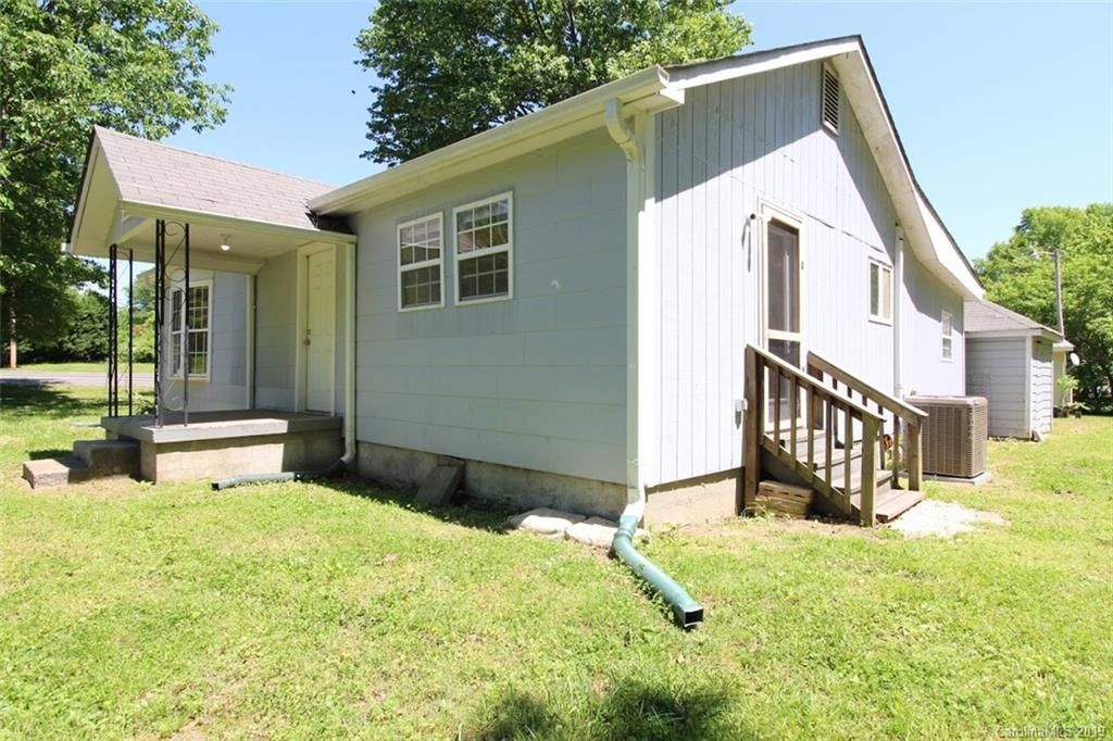 942 Alexis Lucia Road Stanley, NC 28164 - Photo 2 of 19 Gallery Image 2