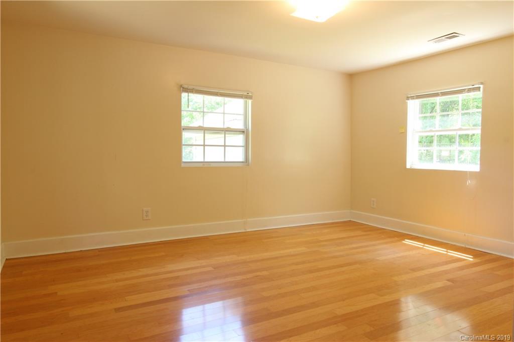 942 Alexis Lucia Road Stanley, NC 28164 - Photo 11 of 19 Gallery Image 11
