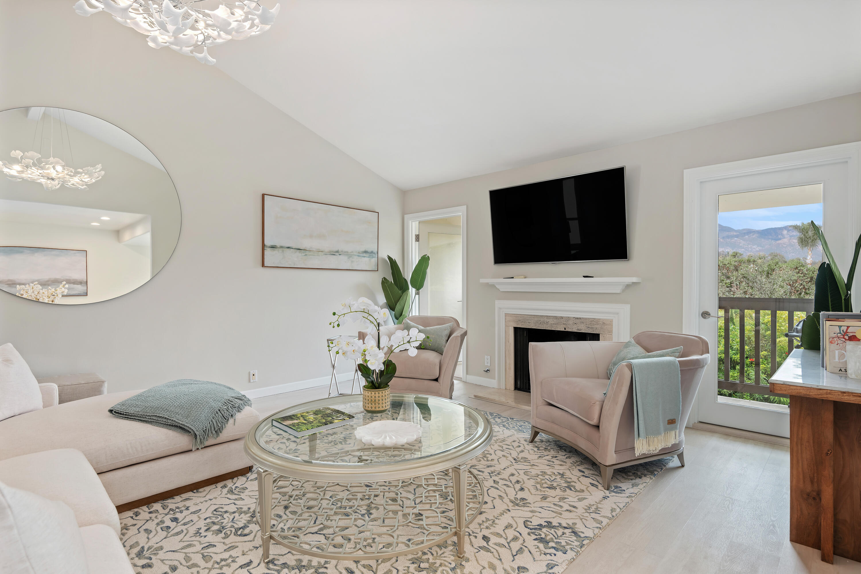 1046 Fairway Road Montecito, CA 93108 - Photo 3 of 24 02 - Living Room