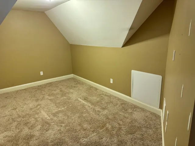 a view of a livingroom with a ceiling fan