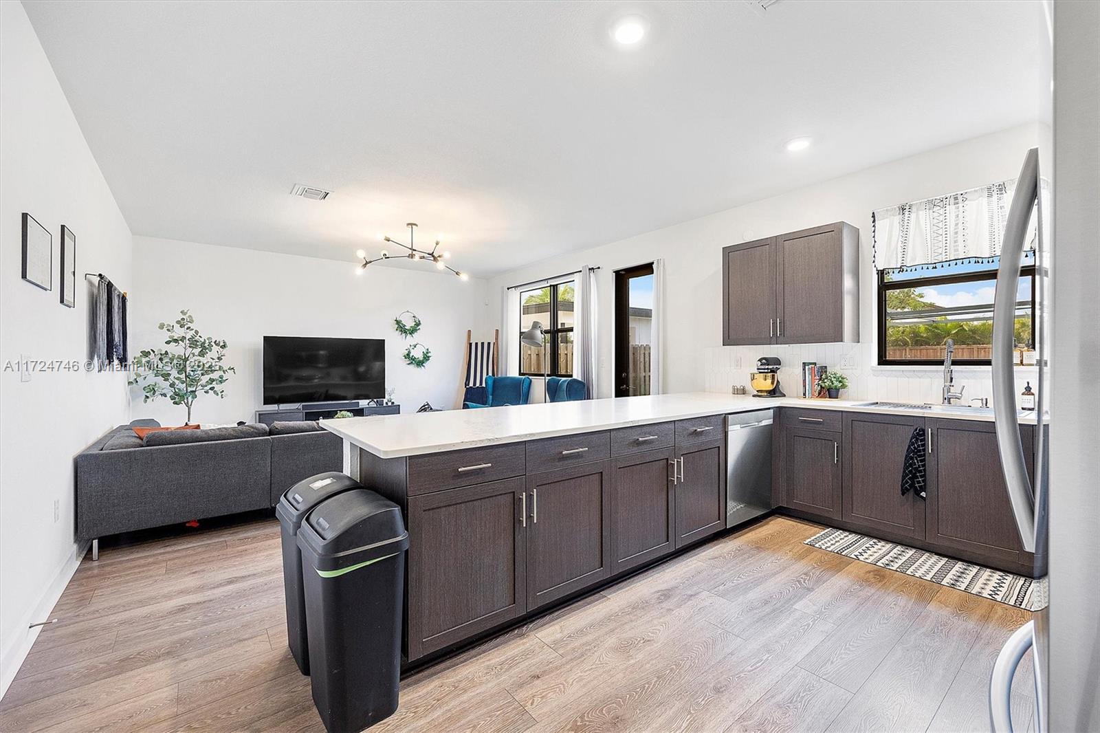 144 Northeast 27th Terrace Homestead, FL 33033 - Photo 6 of 41